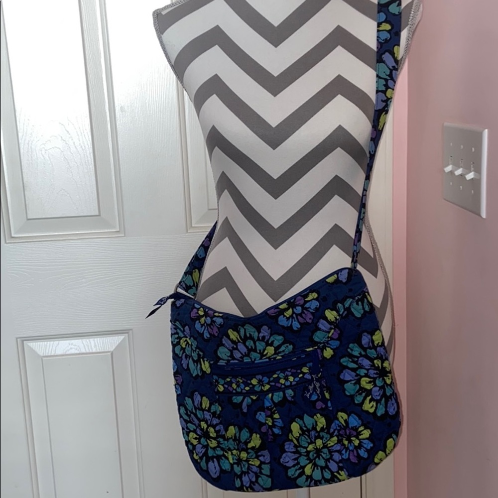 Used Vera Bradley purse cross body